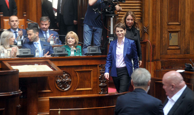 Свађали се и о курсу нове Владе!